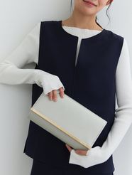 【fifth/フィフス】ゴールドラインプレートパーティークラッチ