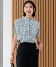 【オンワード】 23区>トップス 【洗える】ライトバックサテンアムンゼン ハウンドトゥース プリント ブラウス アイボリー 40 レディース
