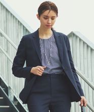 【オンワード】 23区 S（小さいサイズ）>ジャケット/アウター 【セットアップ対応/洗える】アイアスマットストレッチ テーラード ジャケット ネイビー 32 レディース
