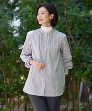 【オンワード】 J.PRESS LADIES S（小さいサイズ）>トップス 【洗える】BEZ C/Ny ドビーストライプ バンドカラー ブラウス ネイビー P5 レディース