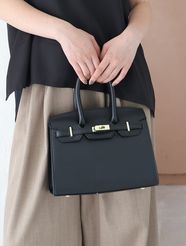 【fifth/フィフス】フラップキーベルトショルダー付きハンドバッグ