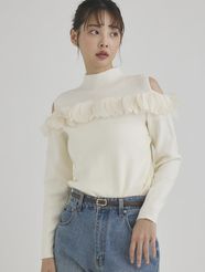 【fifth/フィフス】肩あきフラワーフリルニット