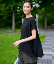 【オンワード】 23区>トップス 【UVカット/接触冷感/吸水速乾】ストレッチジョーゼット イレギュラーヘムプルオーバー ブラック 38 レディース